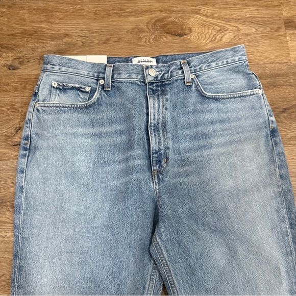 Agolde Vintage High Rise Flare Jeans in Clamour - Picture 4 of 11